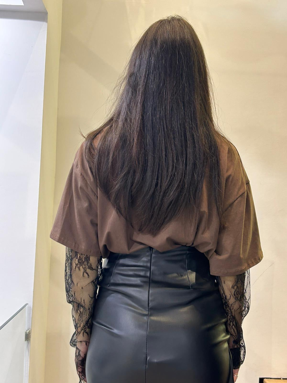 isabel t-shirt over pizzo