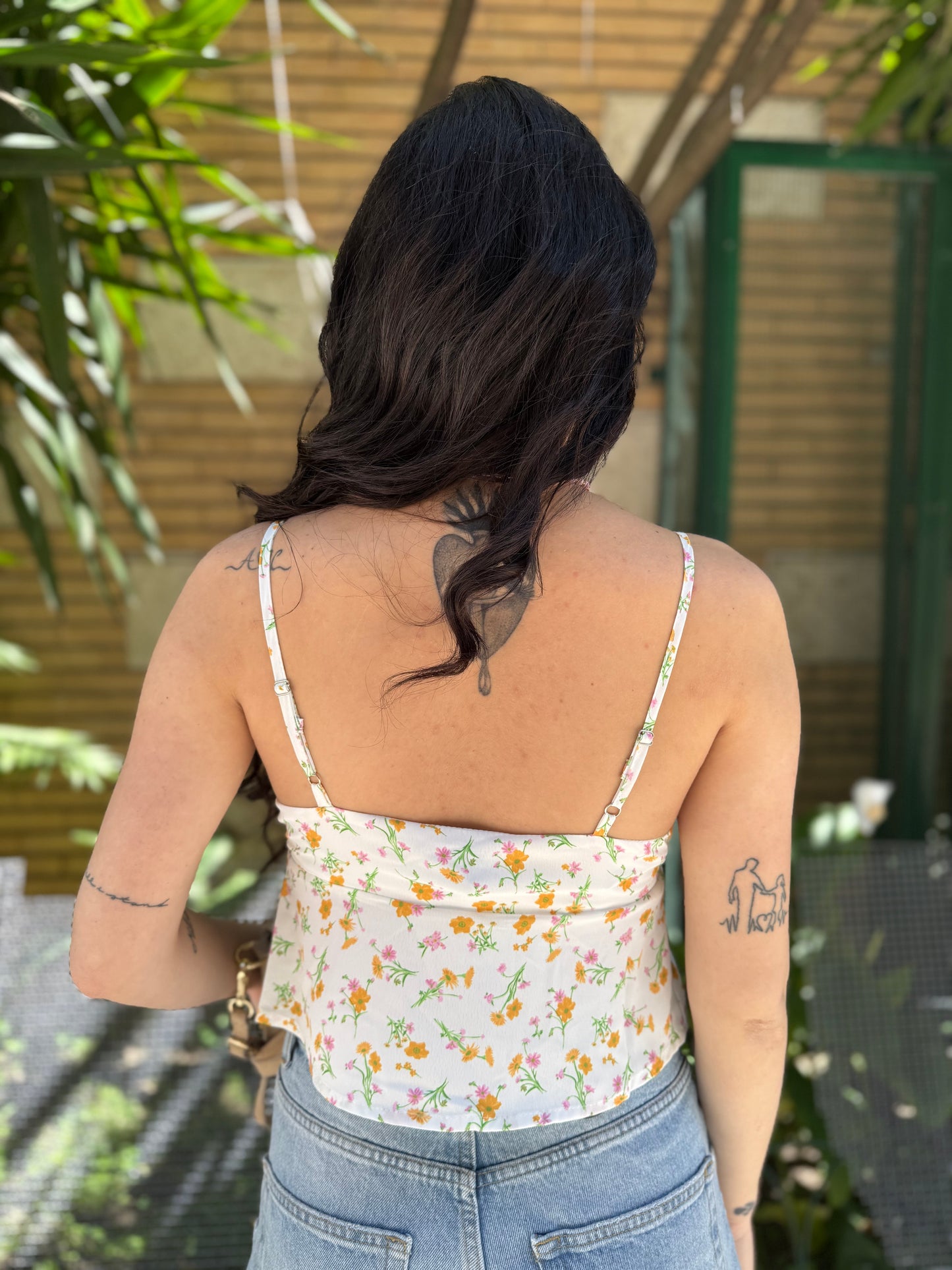 glamorous top laccetti