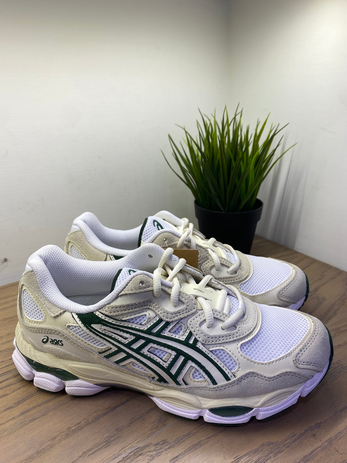 asics nyc gel