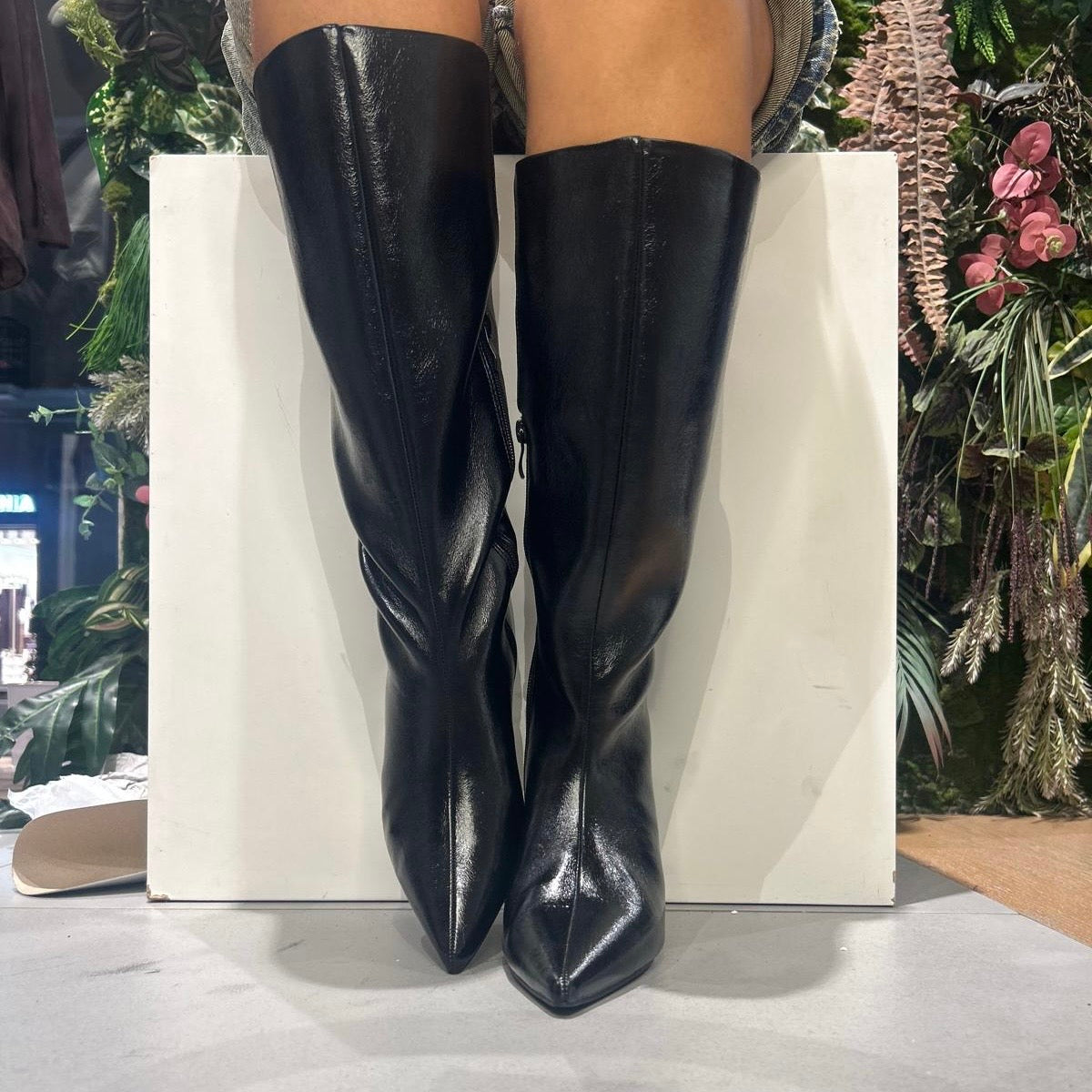 gold stivale tacco basso