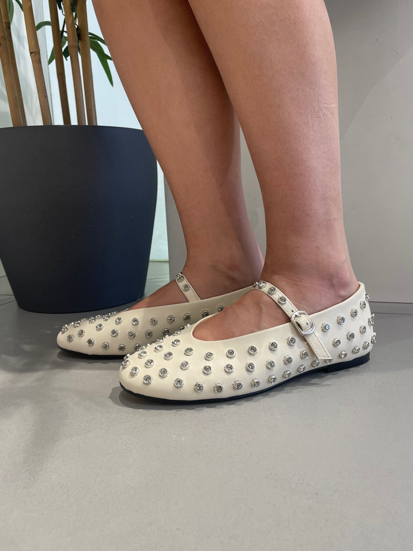 lutvelizade ballerina borchie