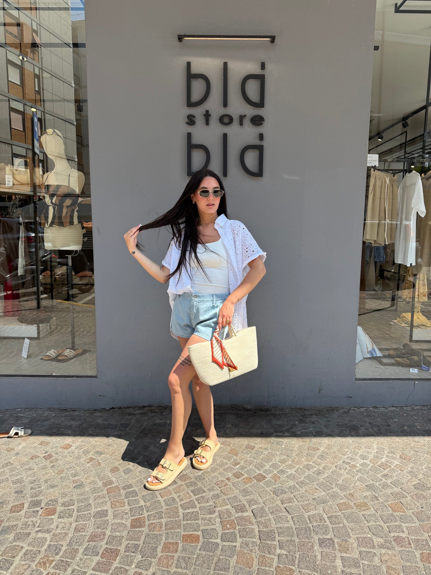 ornella b camicione over pizzo san gallo