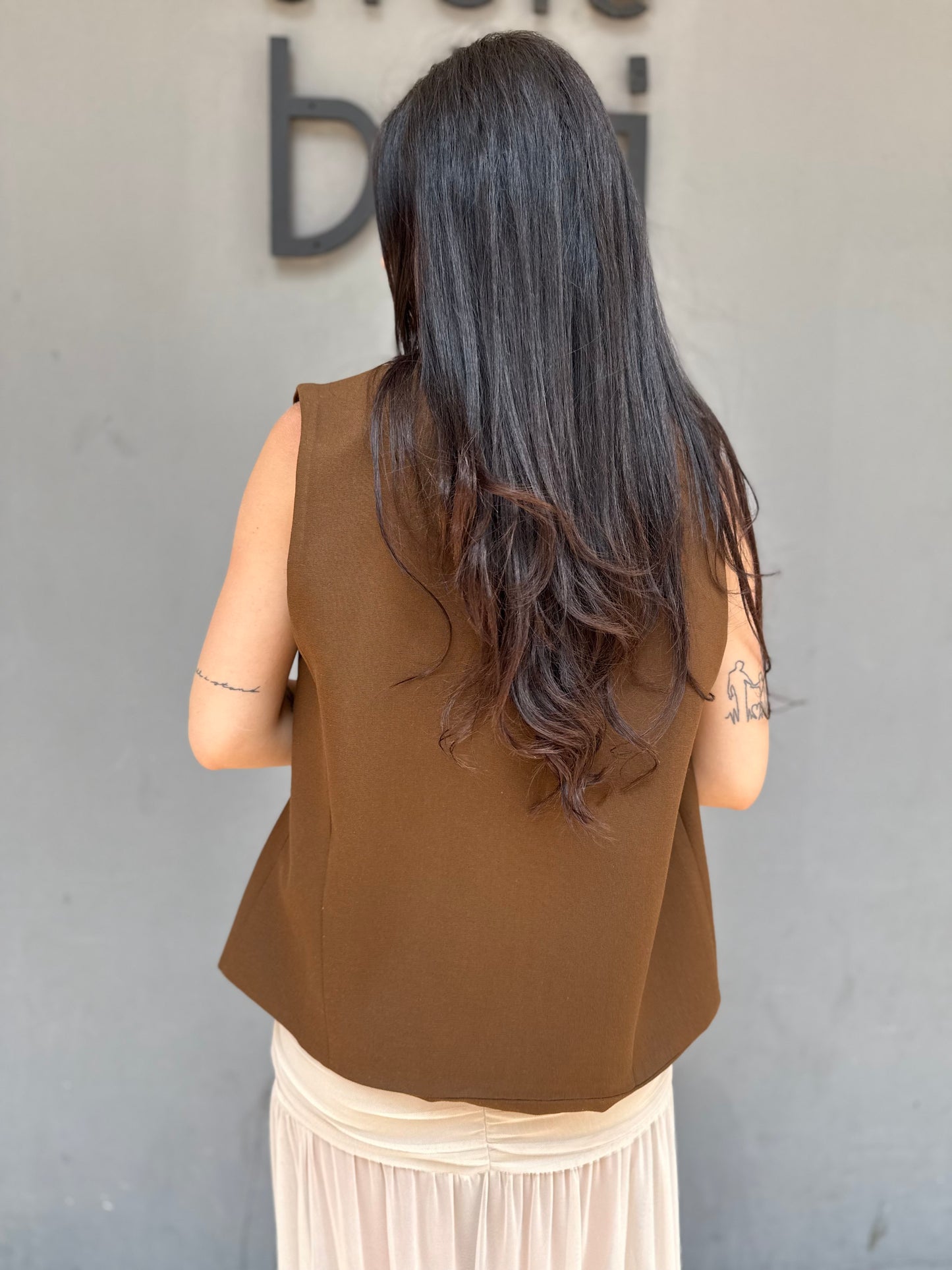 lumina gilet over lino