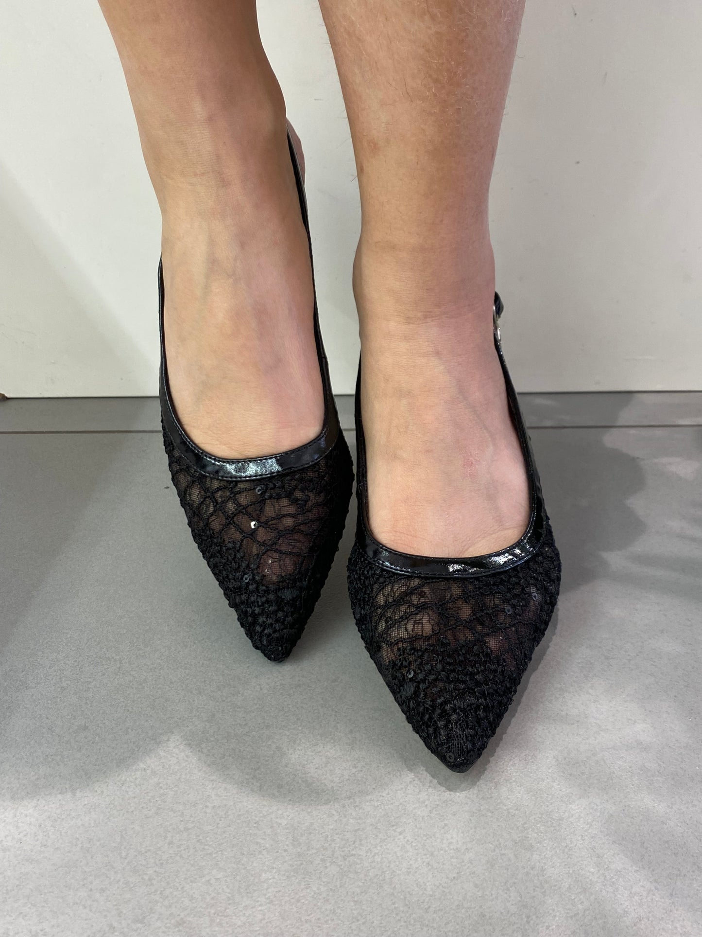 gold sling back in pizzo