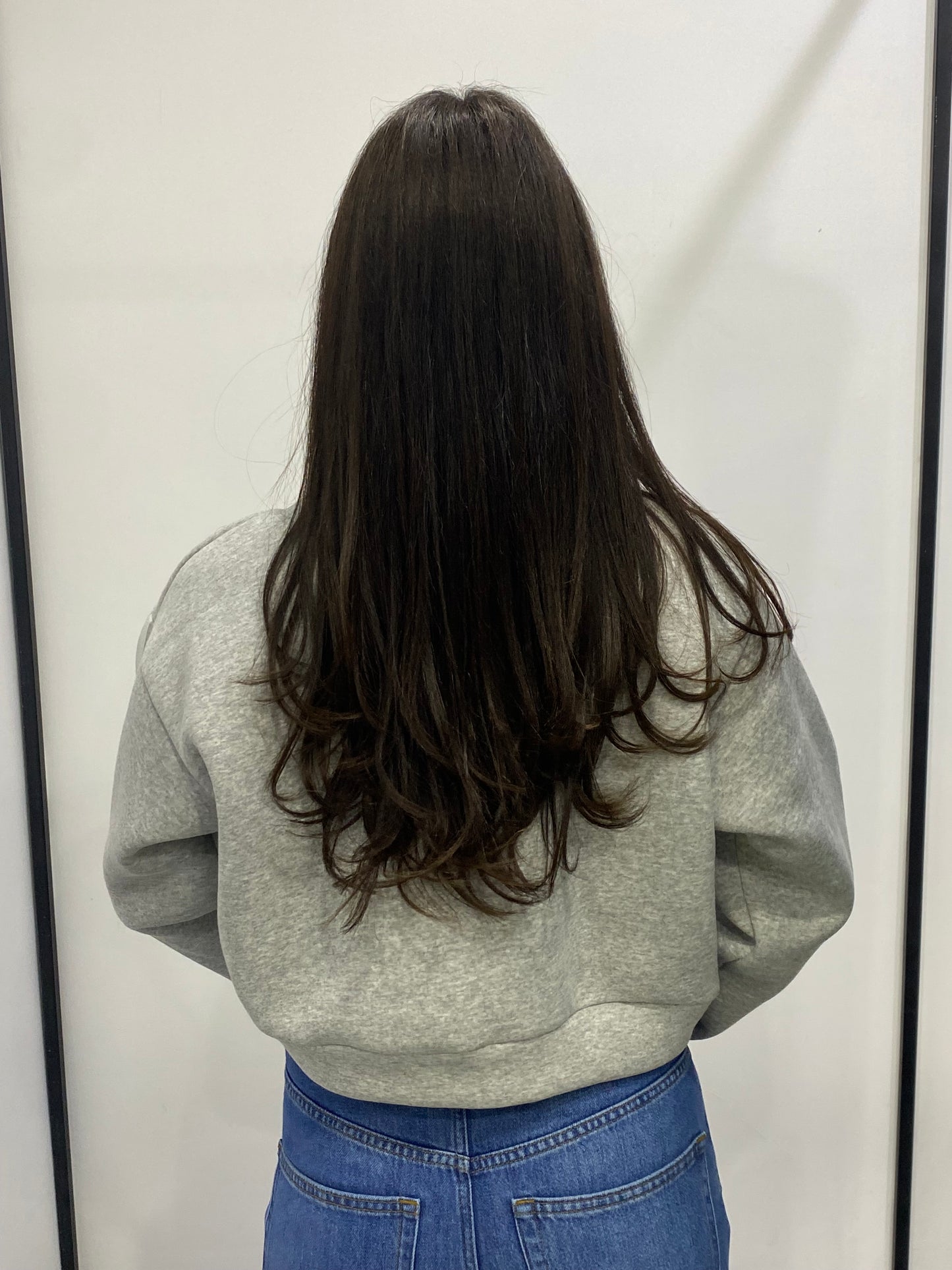 chic felpa crop banda manica