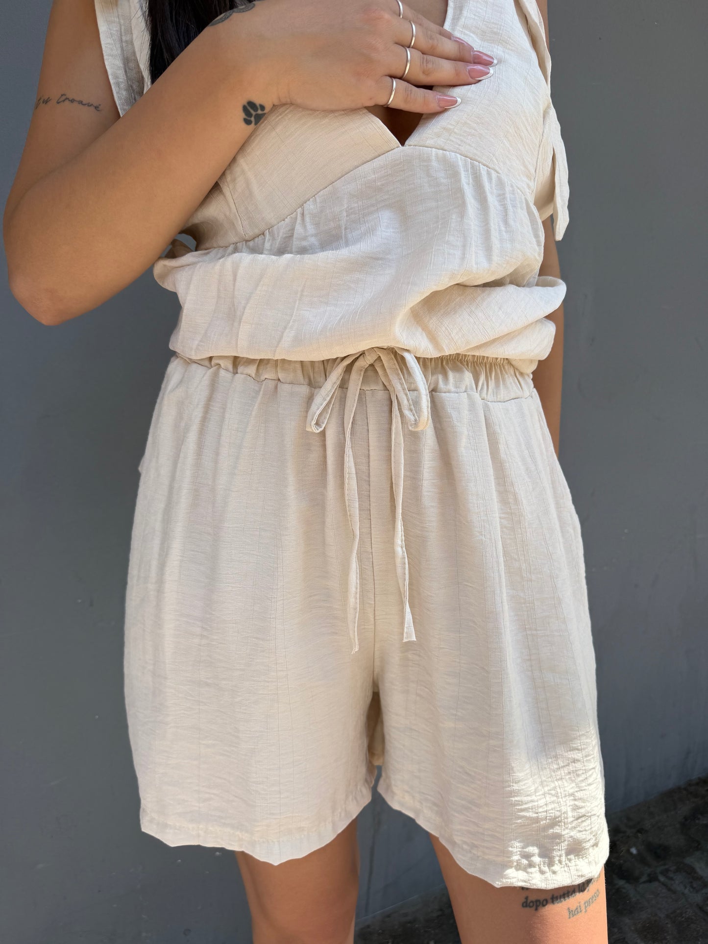 vicbee shorts laccio