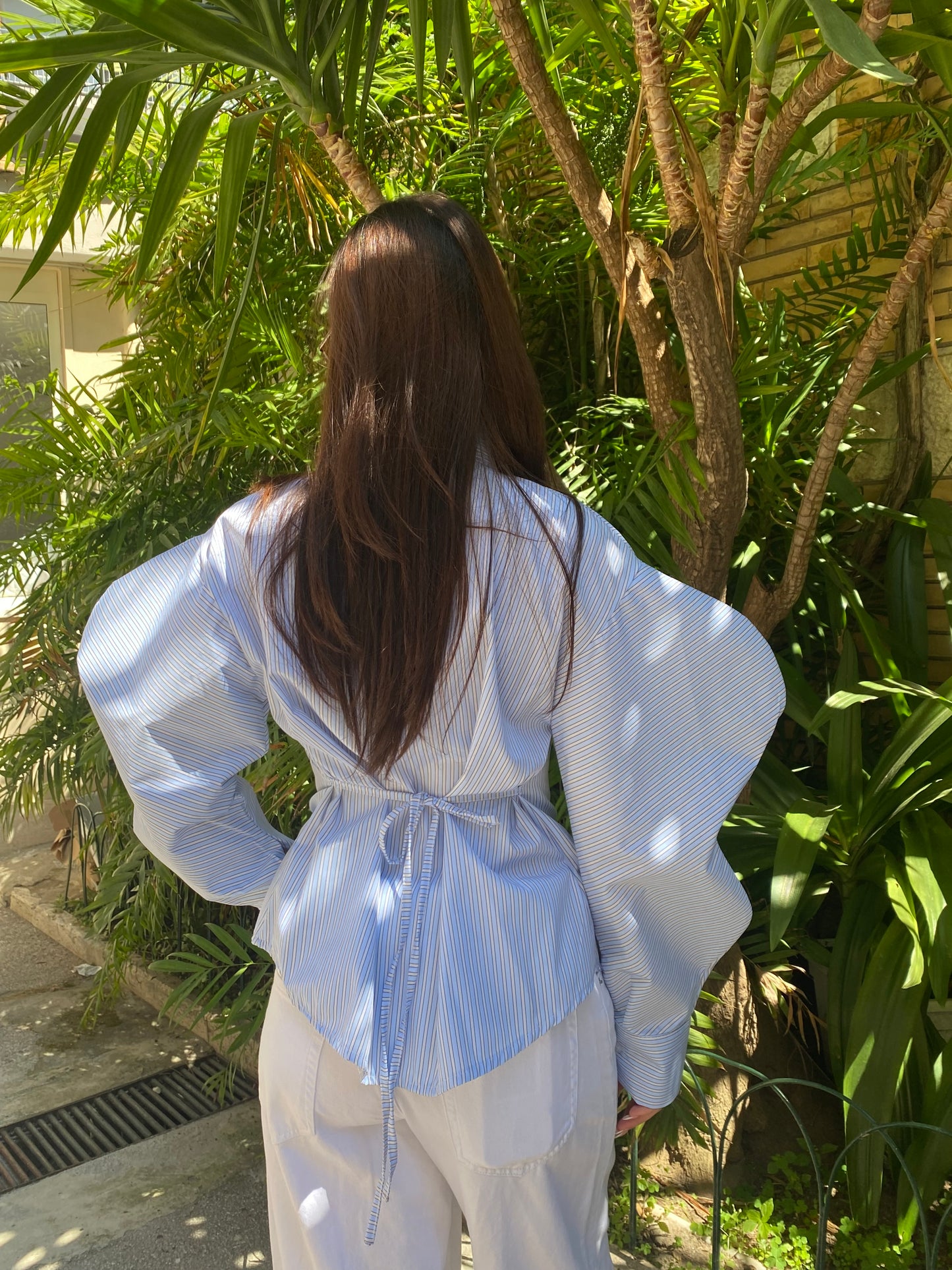 chic camicia righe cravatta