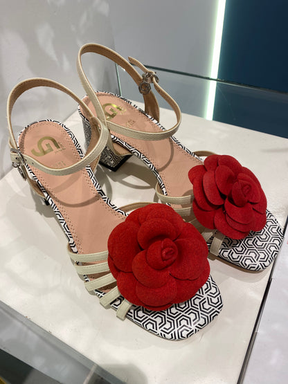 gold sandalo fiore rosa