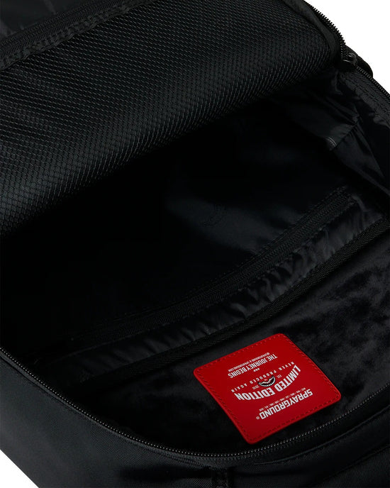 sprayground shark central