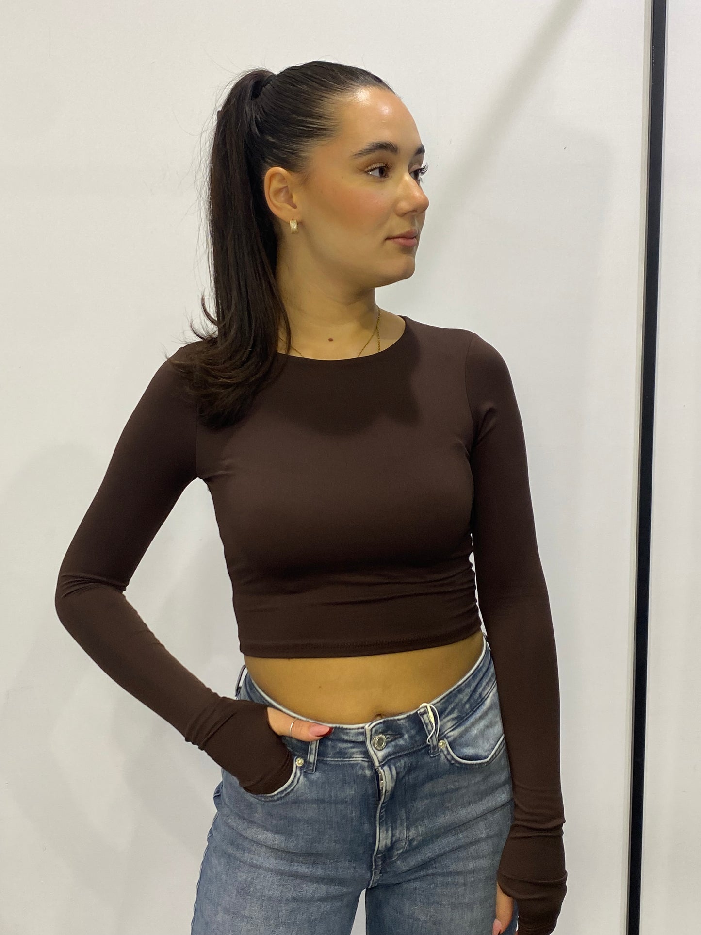 isabel maglia basic crop