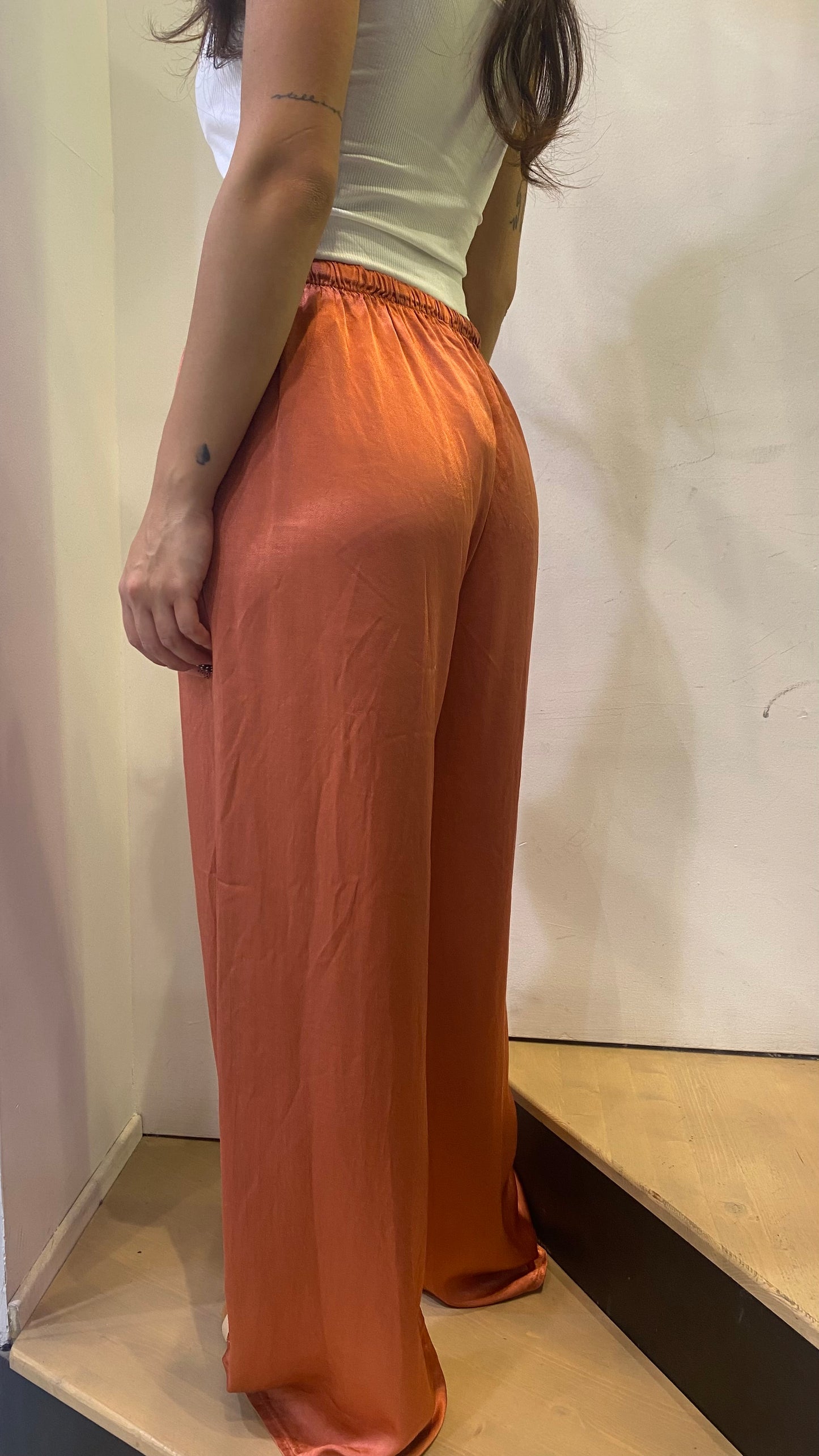 cor02 panta satin