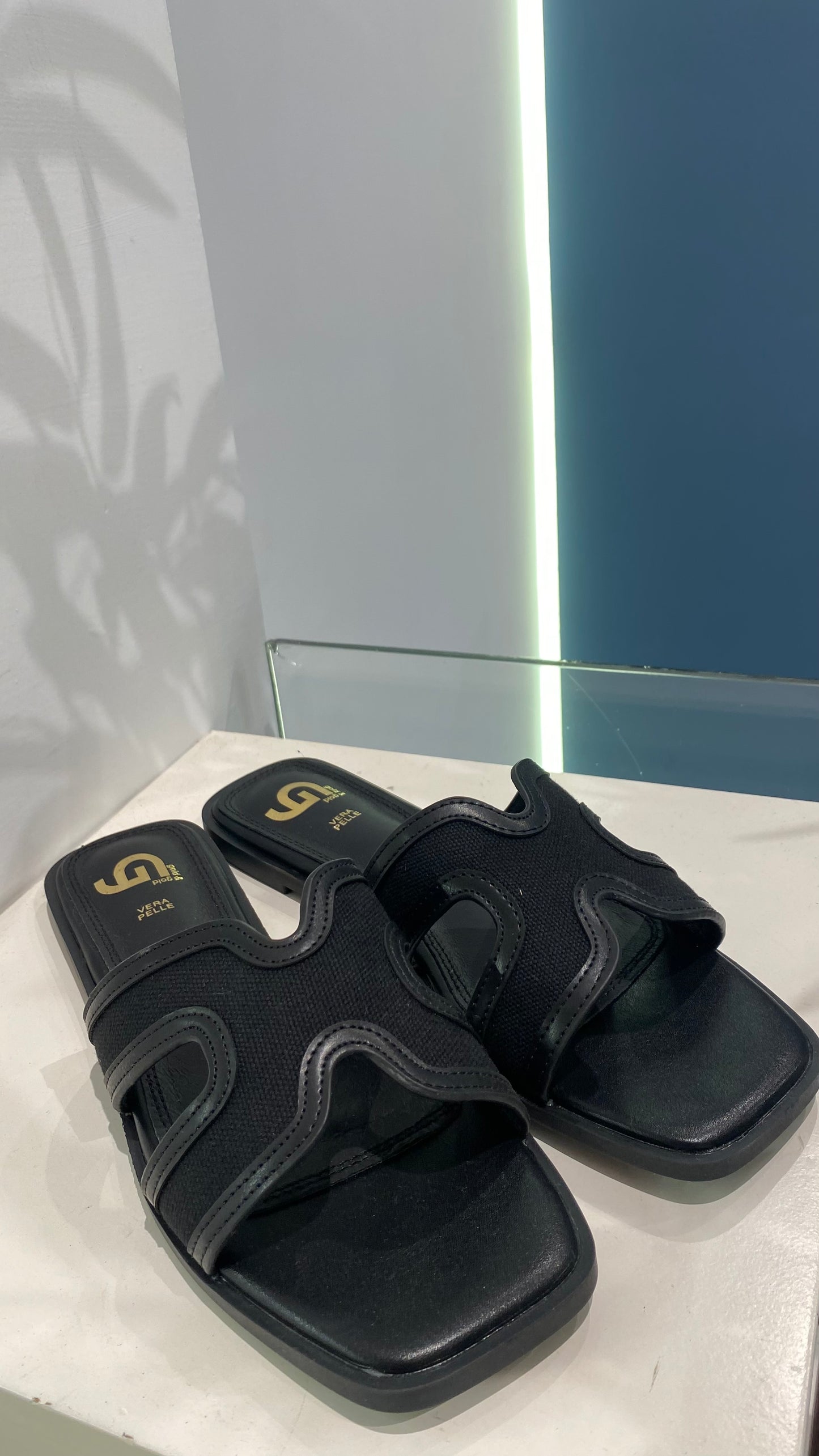 gold ciabatta hermes