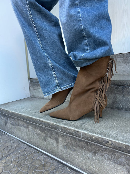 rachel tronchetto frange