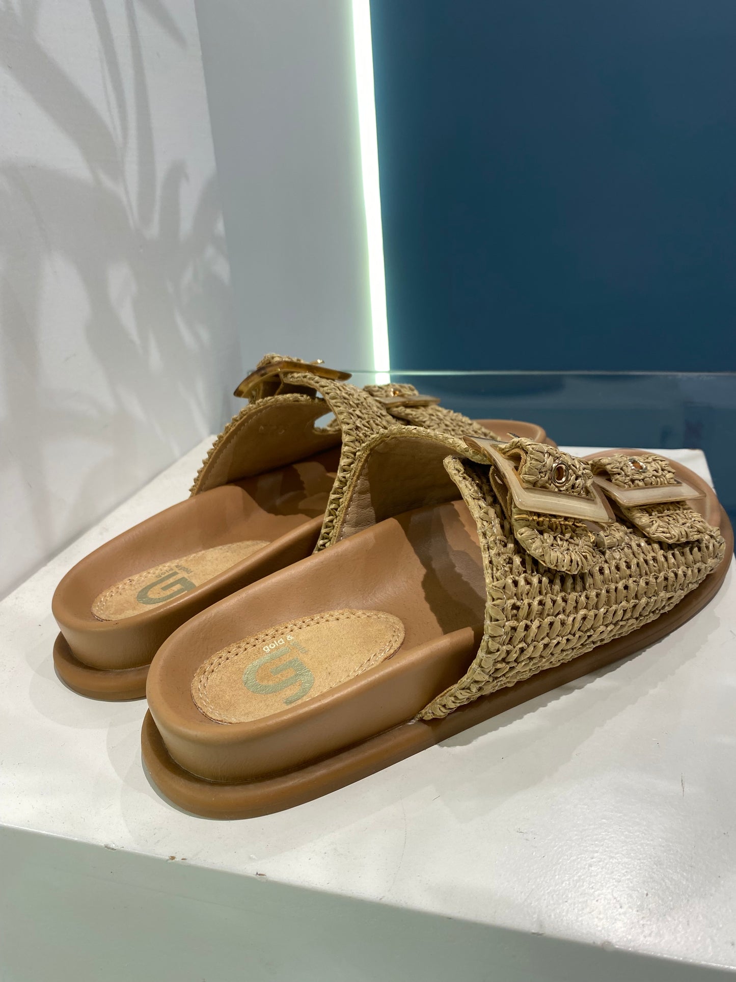 gold sandalo doppia fascia pelle e raffia