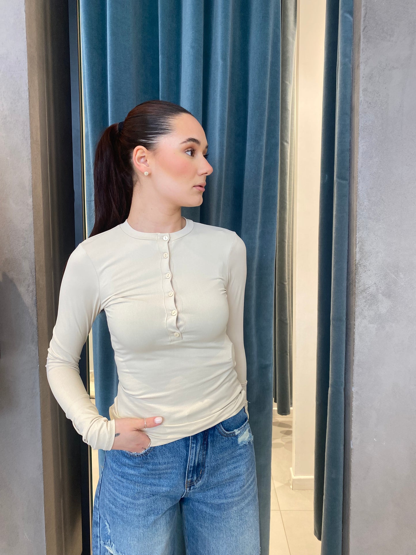 isabel serafino licra