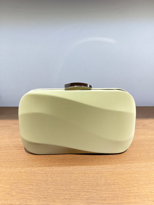sara irene borsa fiesta clutch