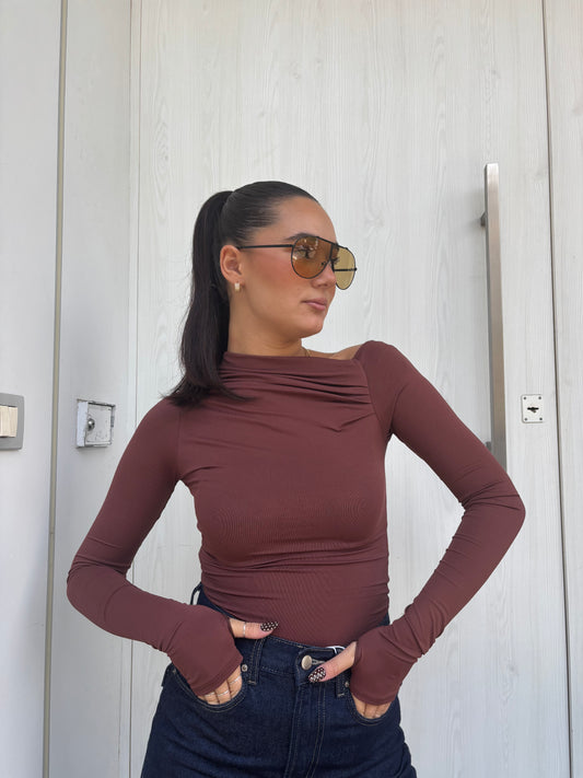 victot maglia scollo trasversale