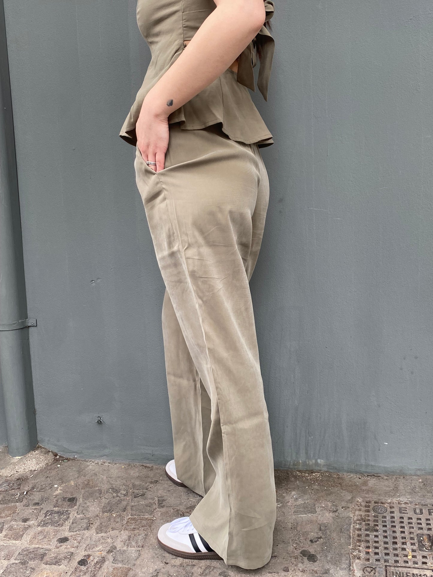 only pantalaccio basic