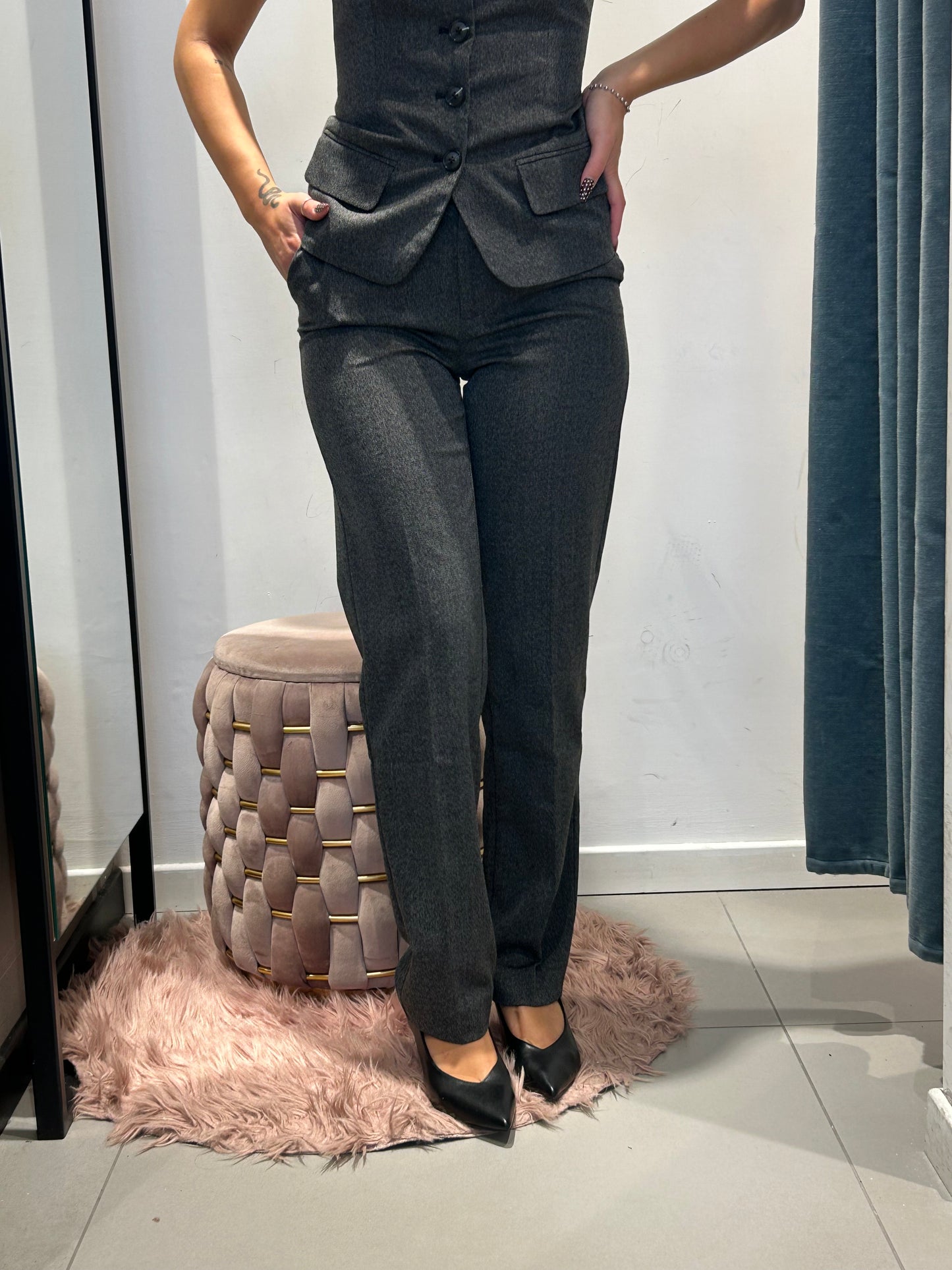 only pantalone sigaretta