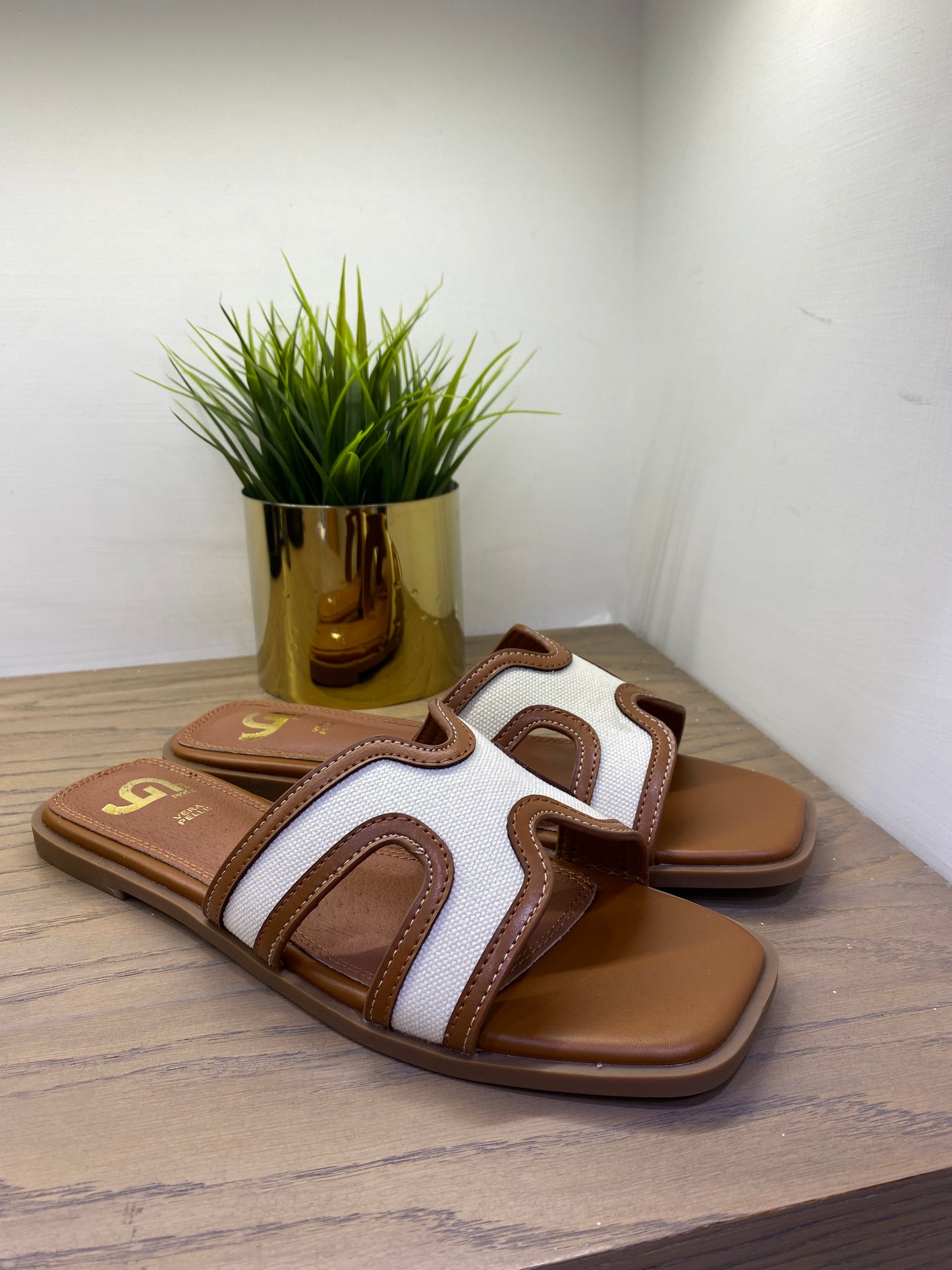 gold ciabatta hermes