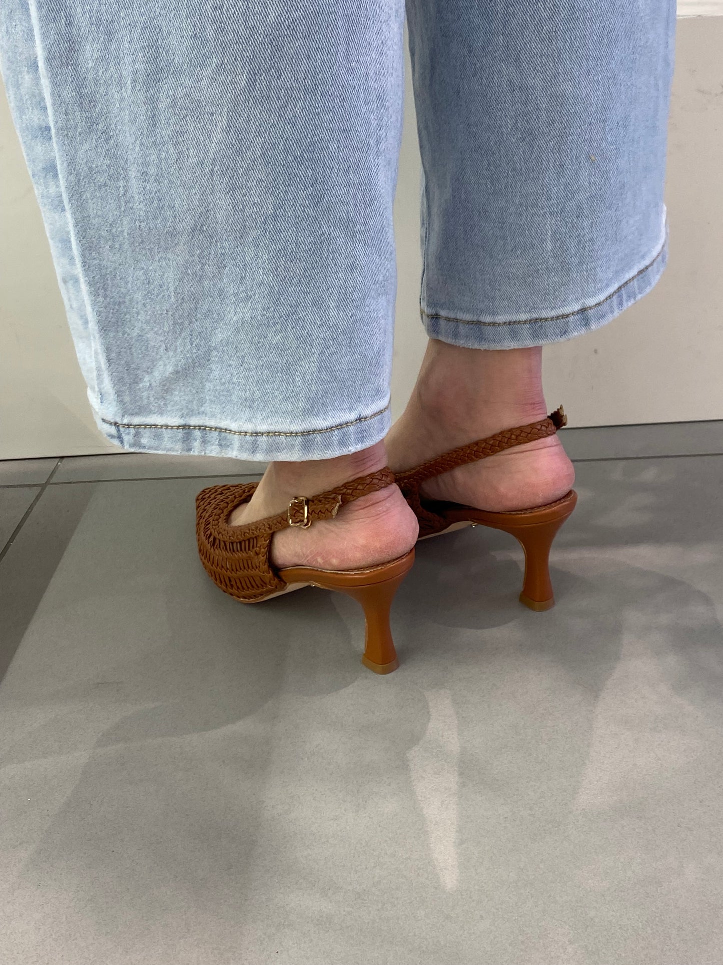 gold sling back tacco alto traforata