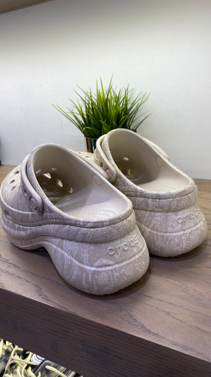 crocs bae animal clog