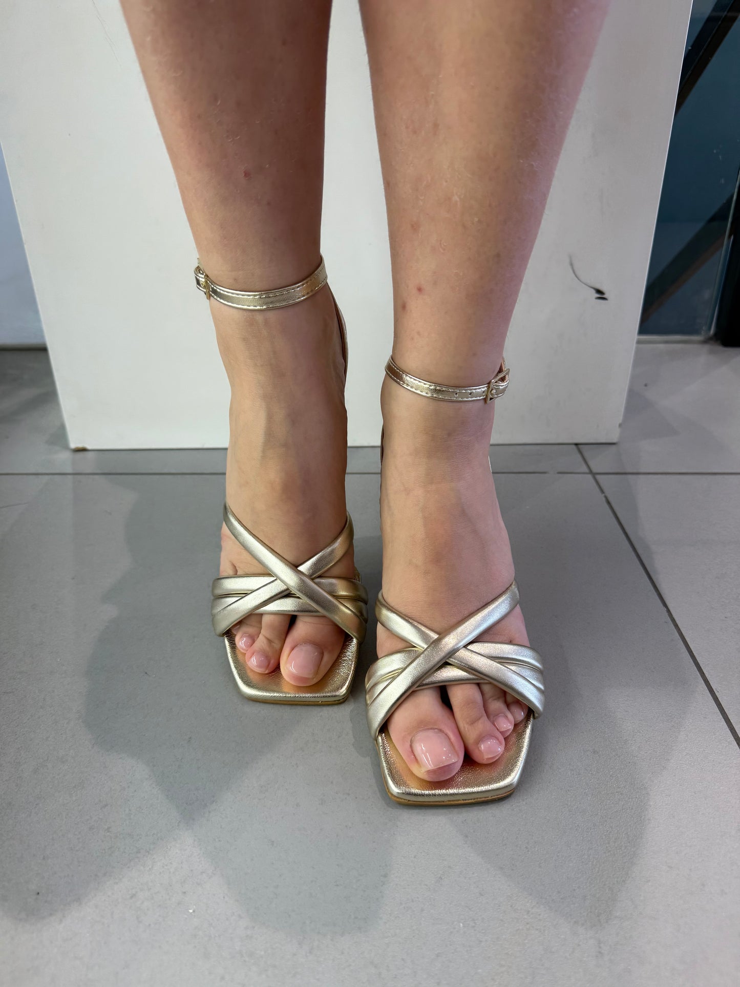 rachel sandalo incroci t70