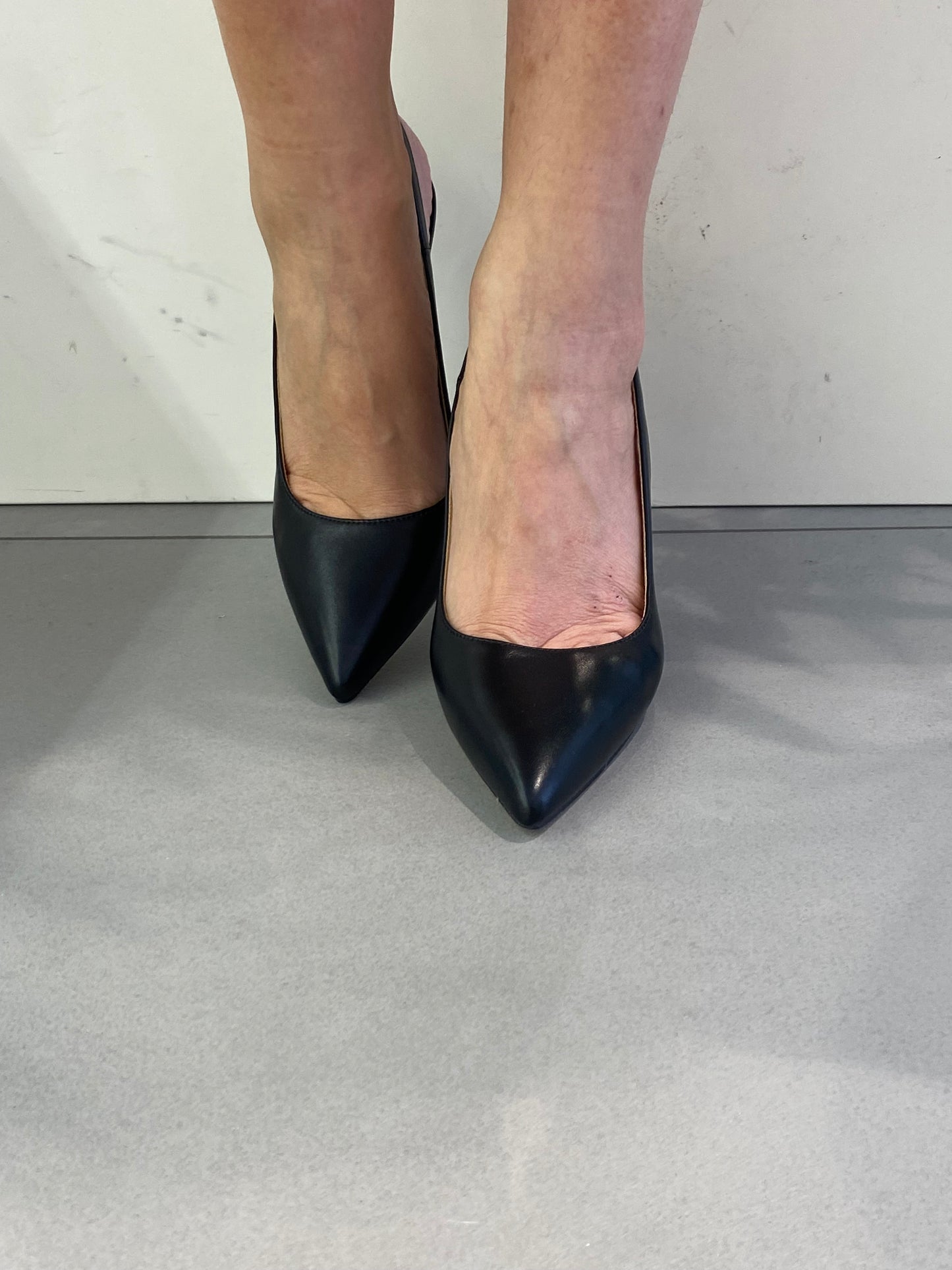 gold sling back t metallo