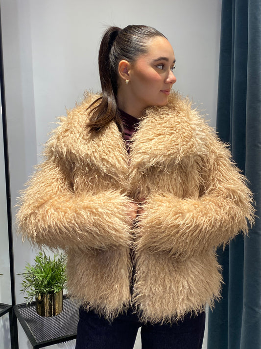 glamorous pelliccia mongolia