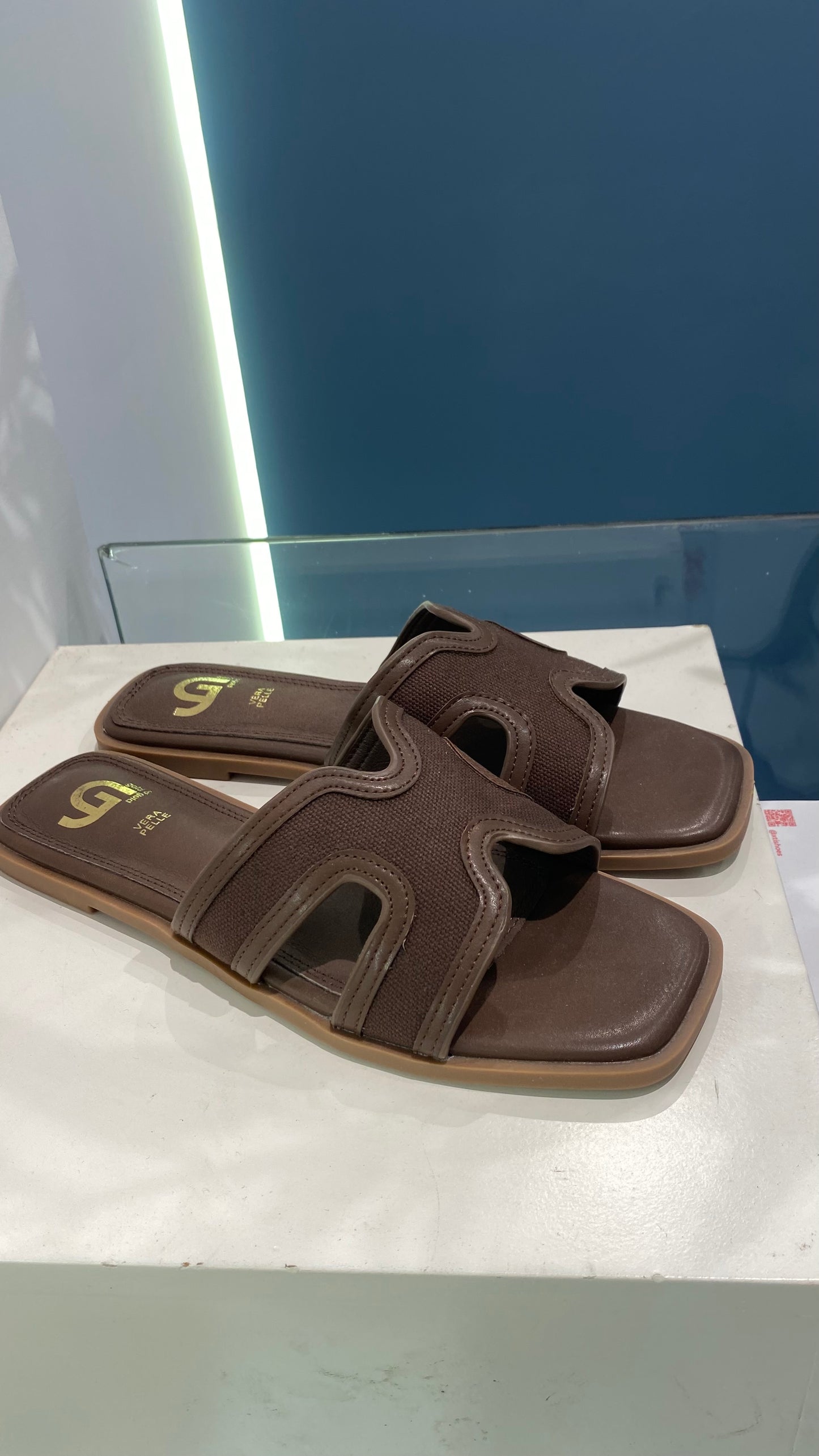 gold ciabatta hermes