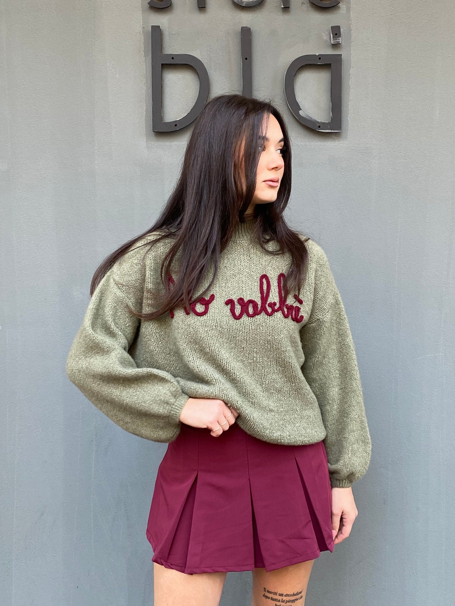 chic pull ricamo scritte