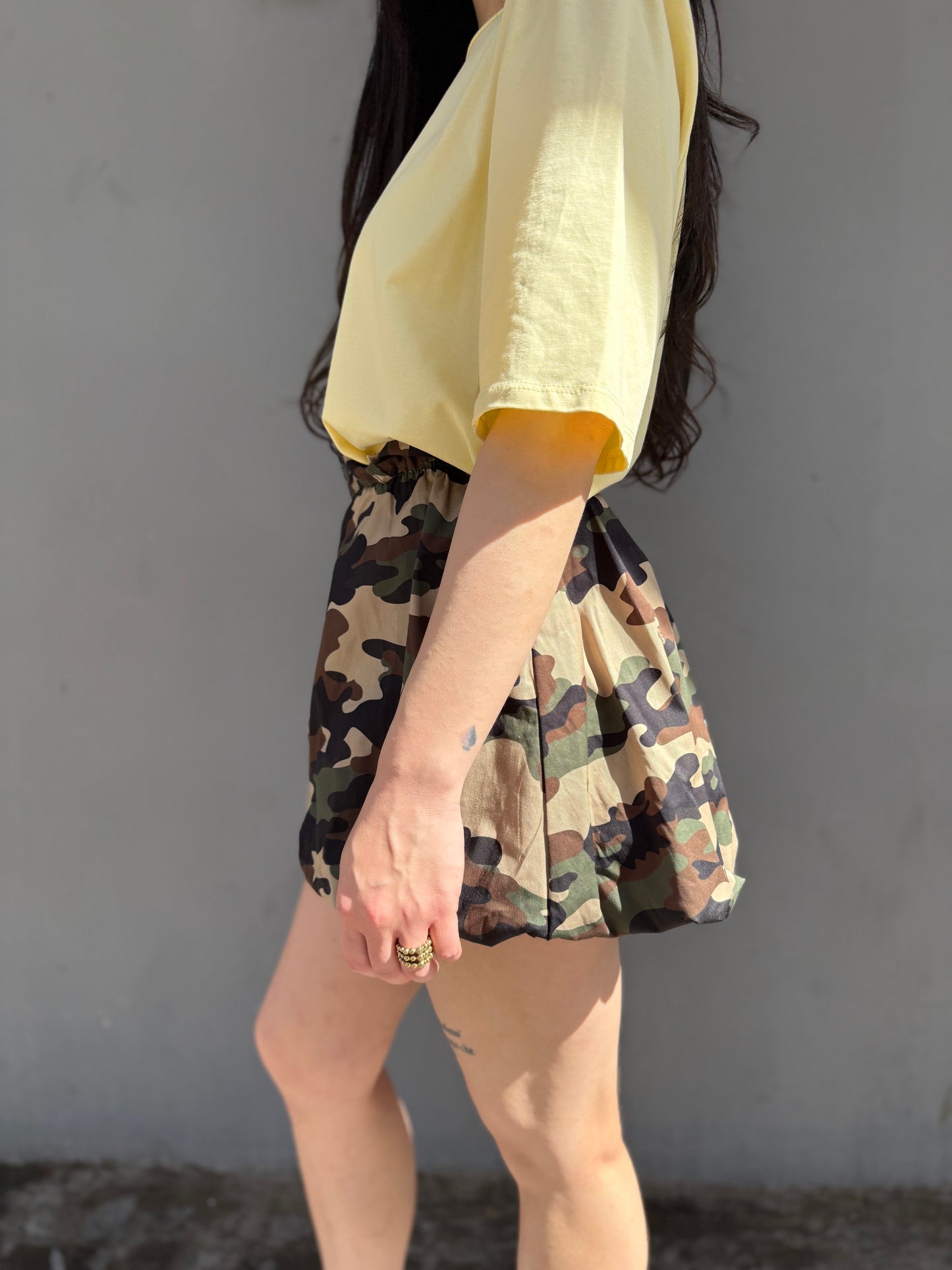 victor short camu