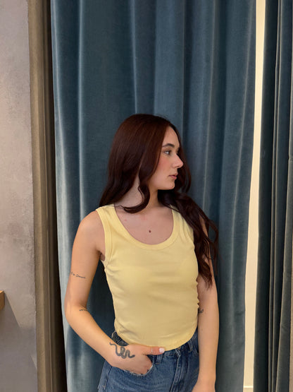 only canotta costine crop