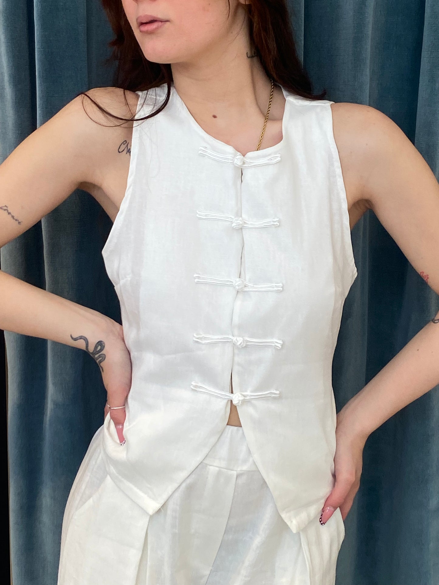 isabel cordset alamari lino
