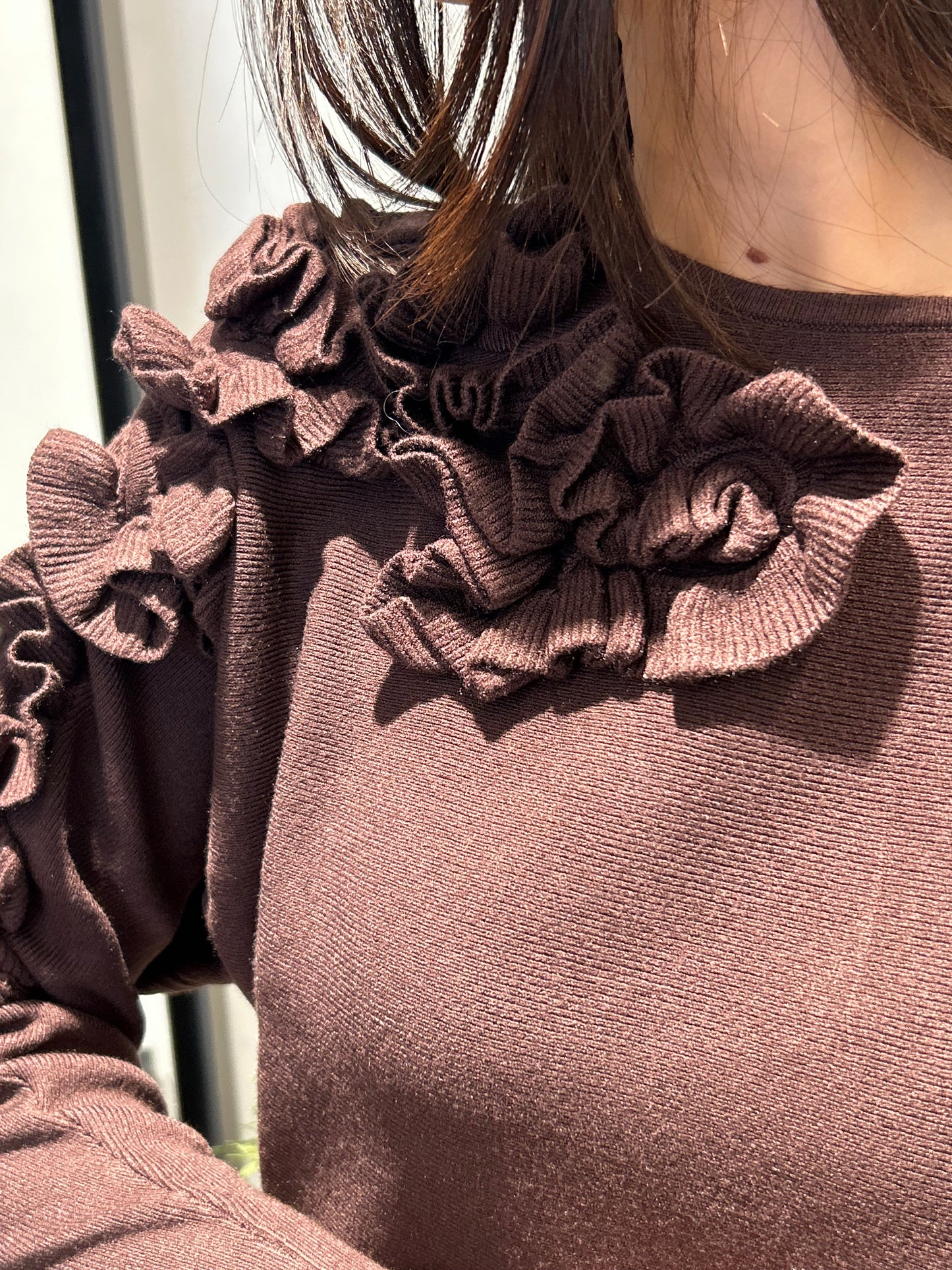 ornella b pull rouches spalla