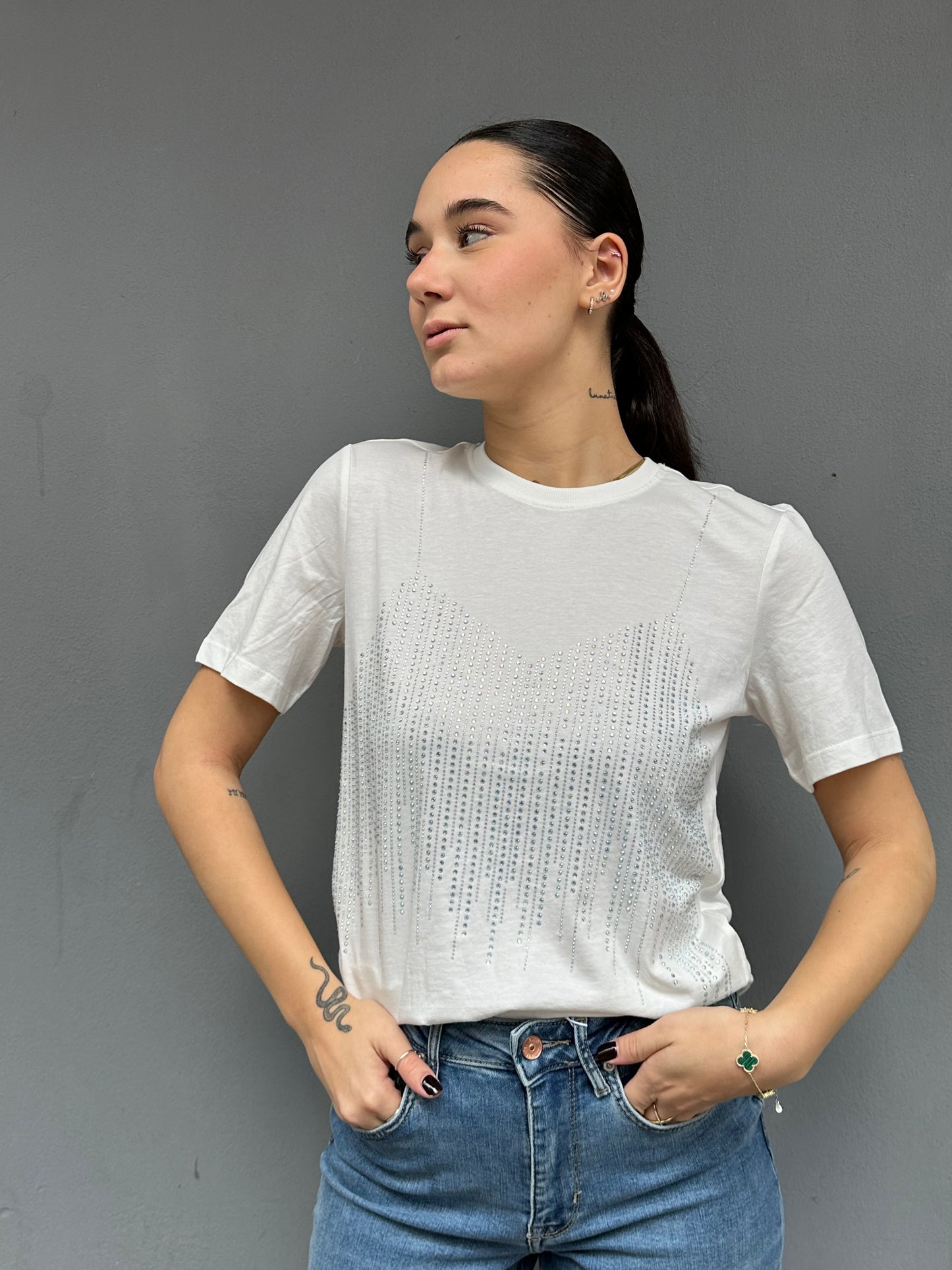 only t-shirt brillantini top