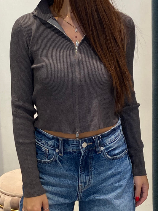 d69 cardigan zip
