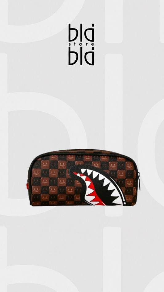 sprayground shark in paris