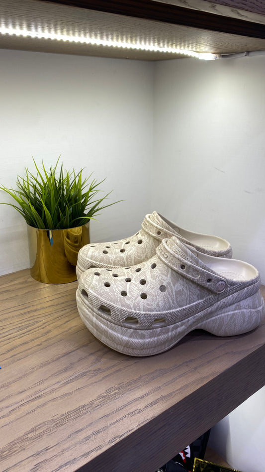 crocs bae animal clog