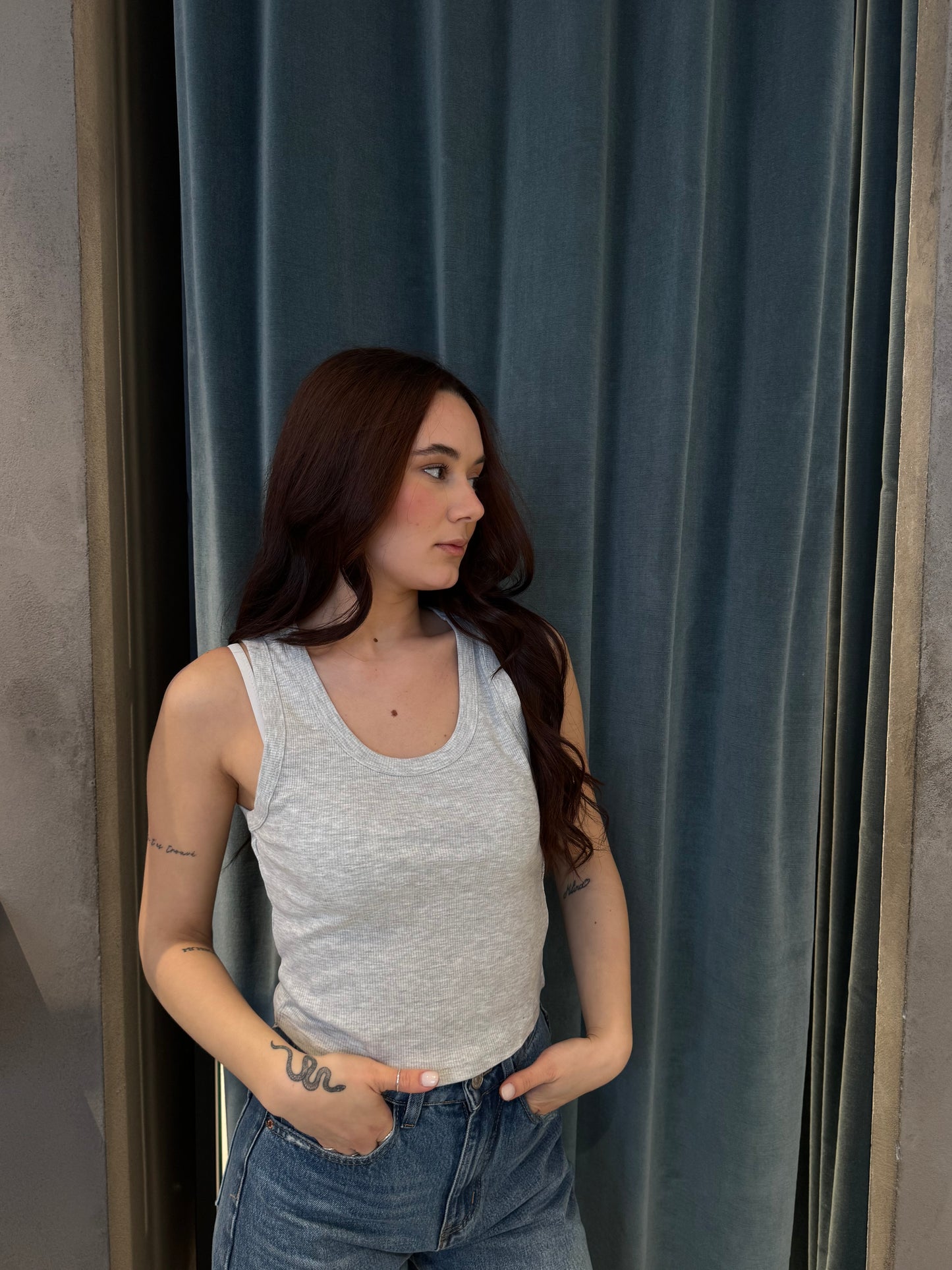 only canotta costine crop