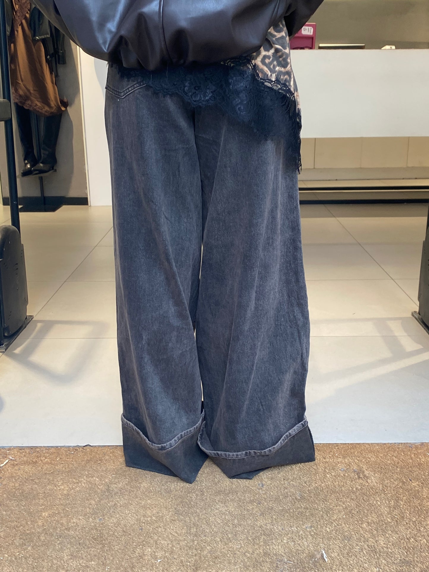 lumina jeans over piegone