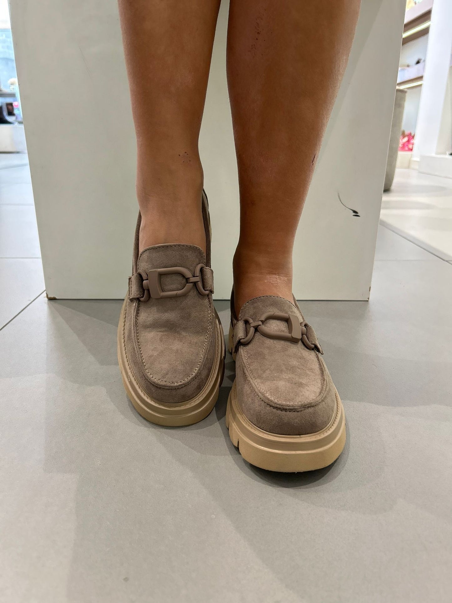 gold mocassino accessorio