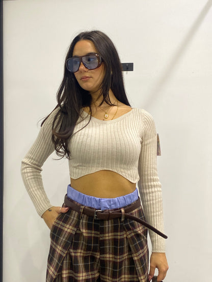 chic maglia taglio seno