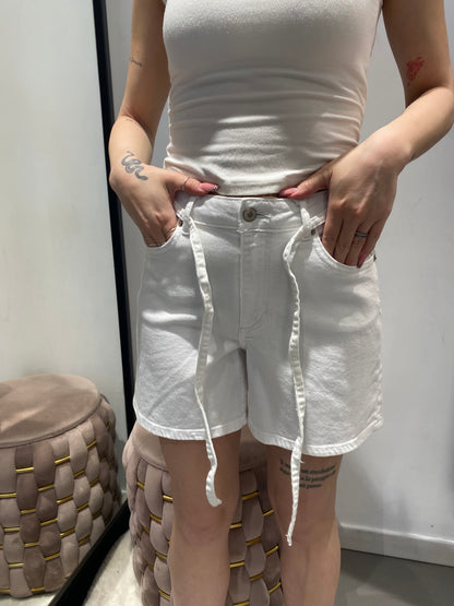 only shorts denim cintura