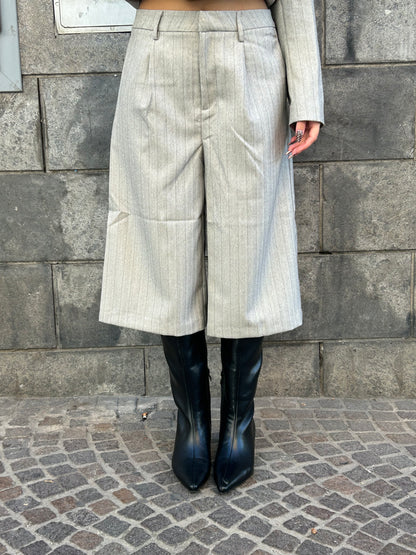 glamorous bermuda gessato