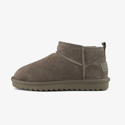 colors short winter boot in suede