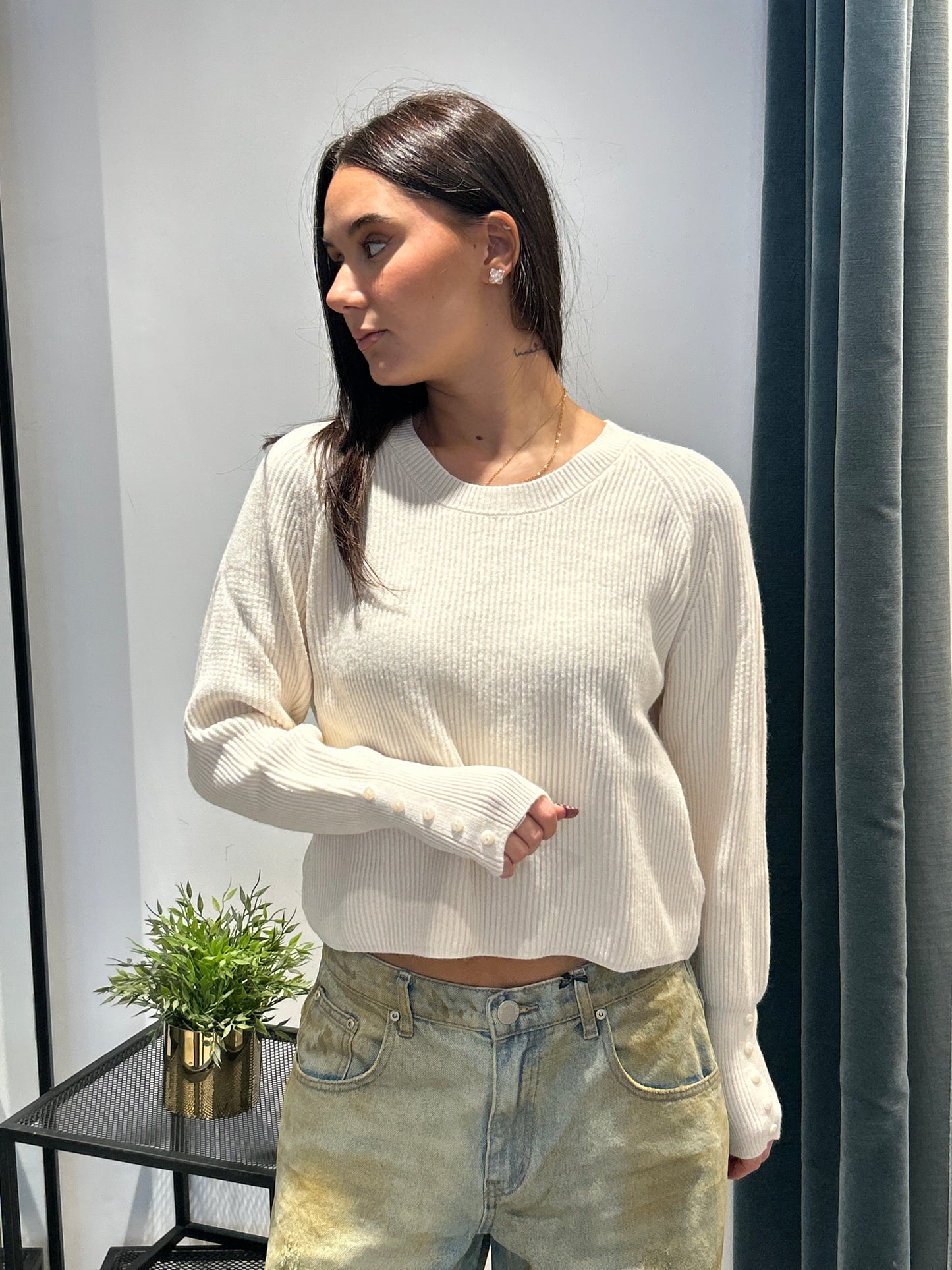 ornella b pull bottoncini manica