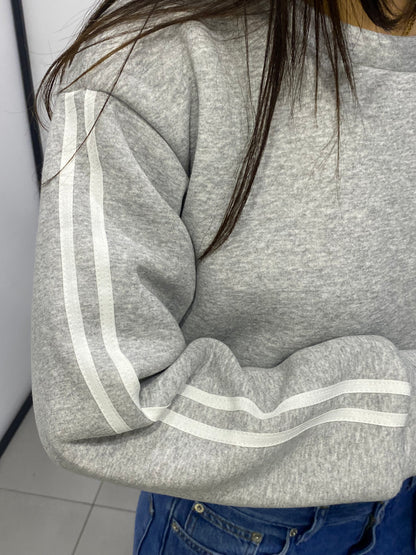 chic felpa crop banda manica