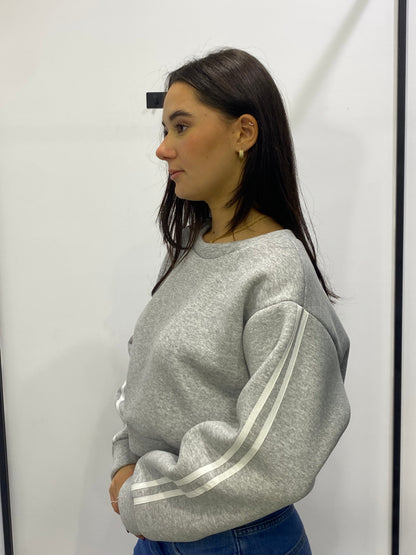 chic felpa crop banda manica