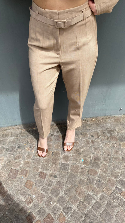 chic tailleur panta caviglia